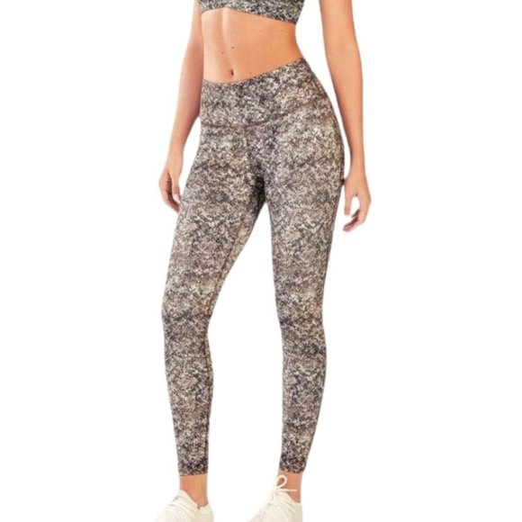 Fabletics Pants - Fabletics Define 7/8 Leggings Powerhold High Waisted Serpentine M